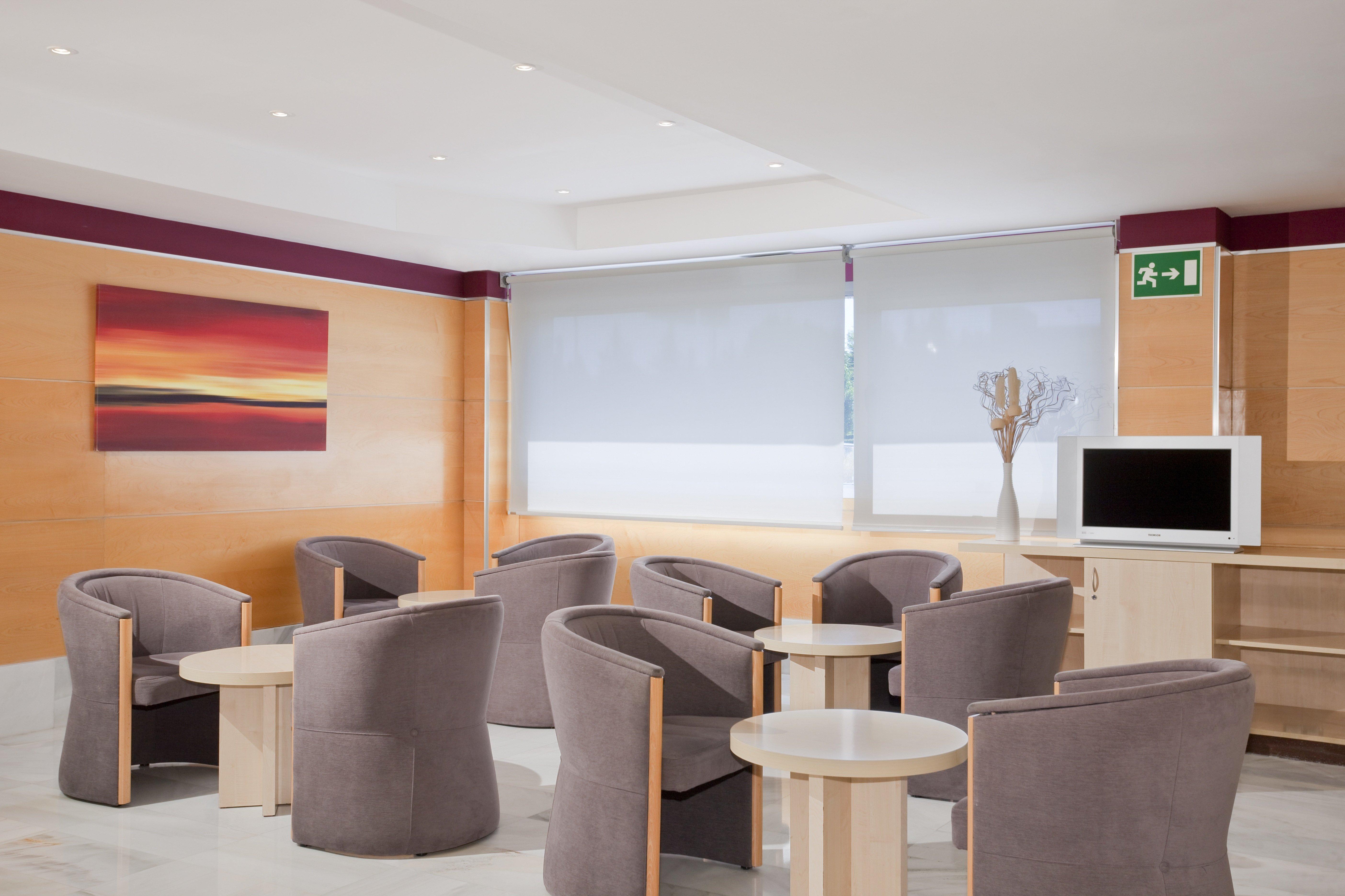Holiday Inn Express Alcobendas By Ihg Екстериор снимка