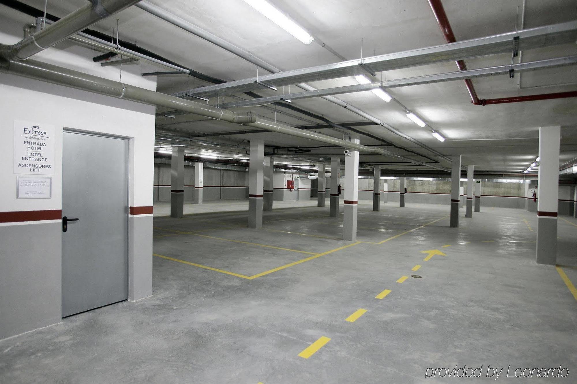 Holiday Inn Express Alcobendas By Ihg Съоръжения снимка